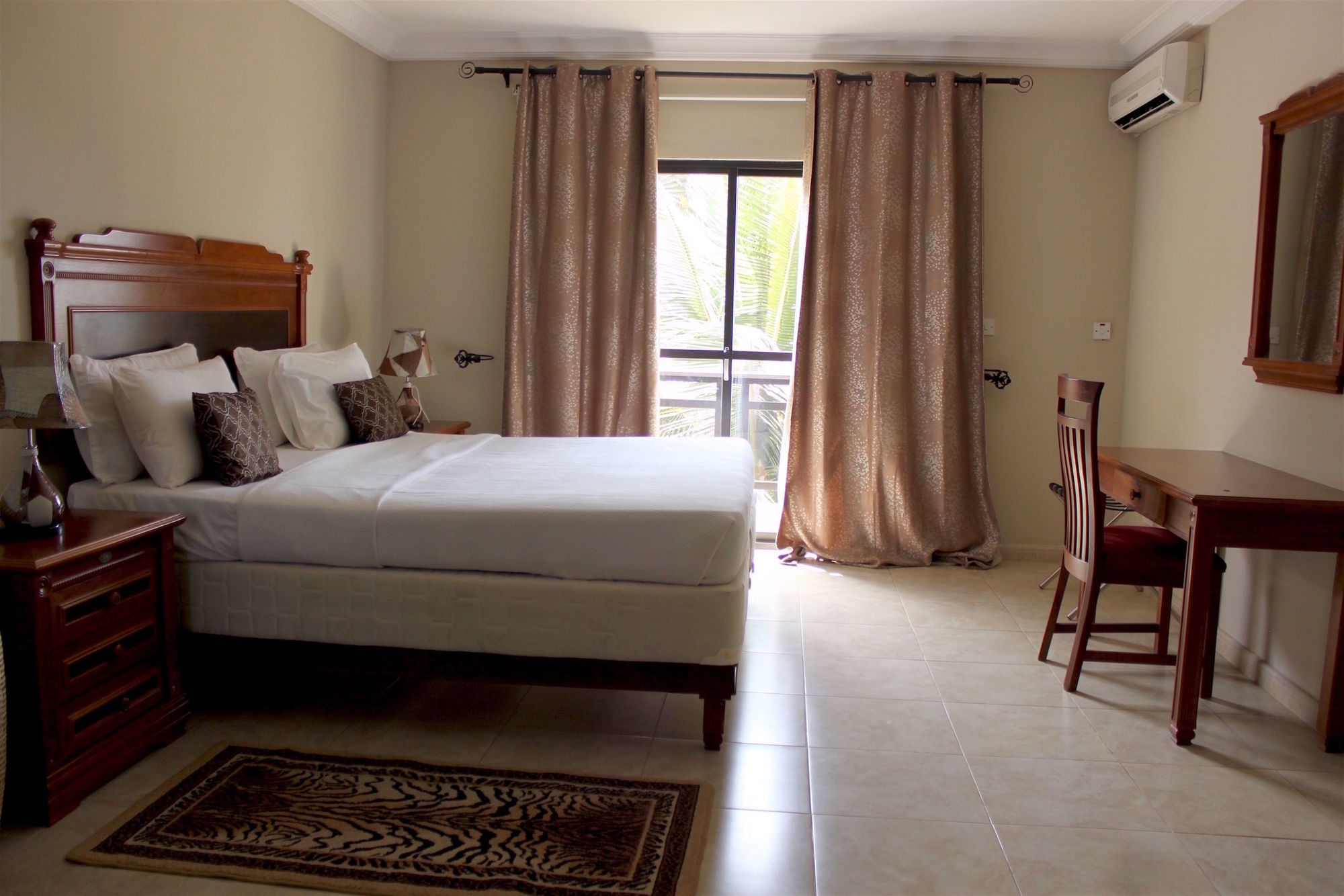 Seafront Residences Bijilo Екстериор снимка